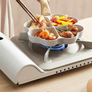 chảo nhà bếp làm bánh rán trứng hình trái tim 4 ngăn,chảo chống dính