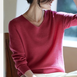Áo len cổ chữ V dài tay phong cách Hàn Quốc, phù hợp đi lại mùa xuân thu.