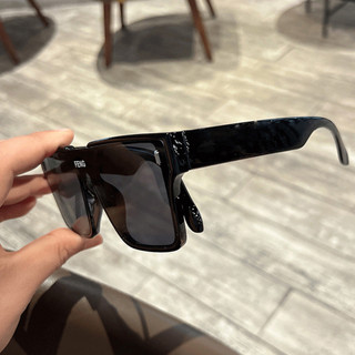 Kính râm ngoại cỡ hình vuông Unisex Hỗ trợ mũi tích hợp Kính râm bản lề mịn