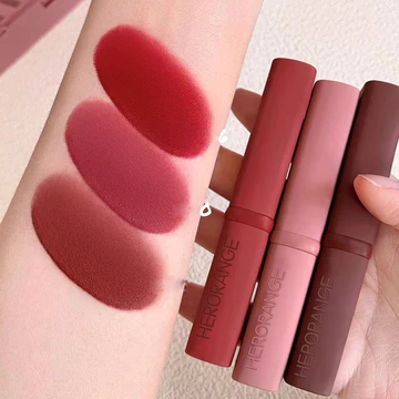 Herorange ~ Nhung bão hòa Matte Matte Thin Tube Lipstick Matte Velvet Rabbit Year Limited 🍎 Red Lipstick Giá rẻ