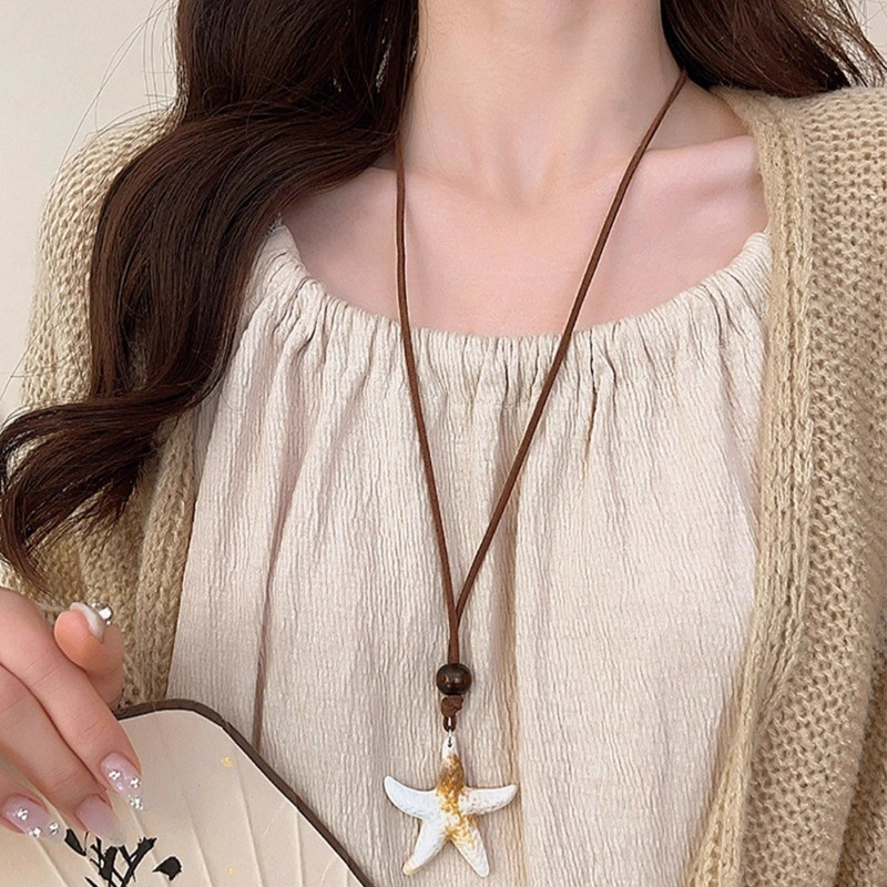 Vòng cổ nữ Bohemian Phong cách mới Vòng cổ lá cổ điển