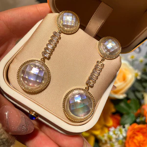 Hàn Quốc Tính Khí Ngọc Trai Thời Trang Sang Trọng Tinh Tế Bông Tai Zircon Bán Buôn