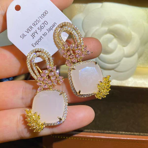Tua Rua Handmade Phong Cách Mới Zircon Thời Trang Thanh Lịch Nhẹ Bông Tai Sang Trọng Bán Buôn