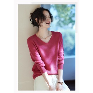 Áo len cổ chữ V dài tay phong cách Hàn Quốc, phù hợp đi lại mùa xuân thu.