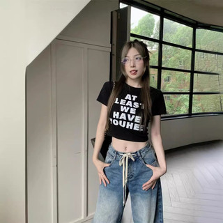 Áo thun Baby tee croptop in chữ ngọt ngào hottie dáng ôm ngắn hở rốn