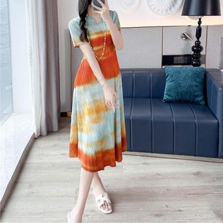 Miyake Xếp Ly Ngắn Tay Xếp Ly Co Giãn Tính Khí Giảm Tuổi Đầm Flesh-Covering Tính Khí Phù Hợp Với Tất Cả Trận Đấu Cao Cấp Counter Phong Cách Dài S