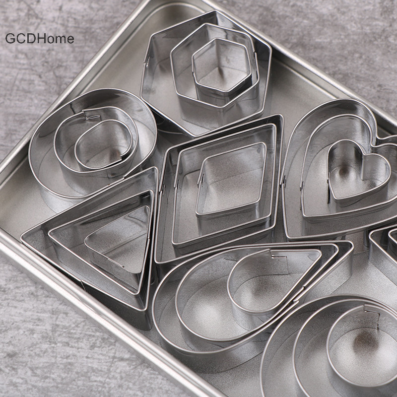 Gcdhome 30 Cái / hộp Thép Không Gỉ Đường Bánh Quy Báo Chí Tem Embosser Cookie Cutter DIY Fondant Khuôn Bánh Ngọt Trang Trí Bánh Ngọt Nướng Phụ Kiện HOT