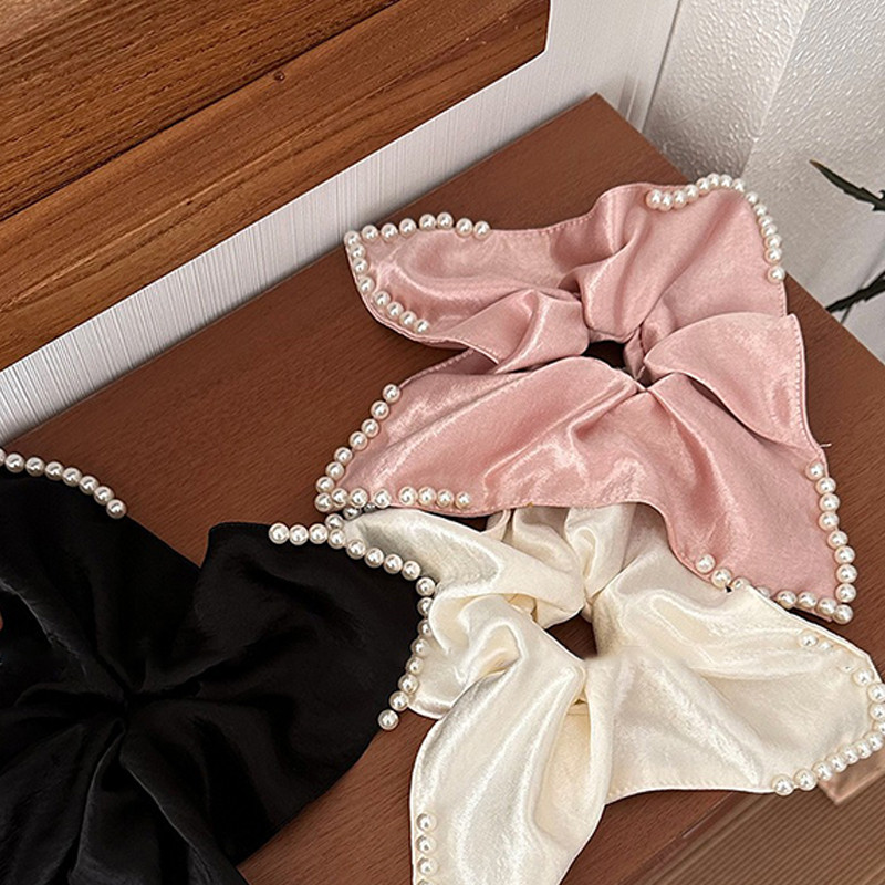 Scrunchie Satin Ngọc Trai Vuông Phong Cách Hàn Quốc - Dành Cho Tóc Đuôi Ngựa