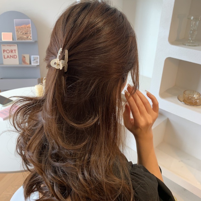 [Yunyuan] Cross Đơn Giản Dễ Thương Cá Mập Nhỏ Kẹp Đầu Công Chúa Nổ Kẹp Tóc Mũ Nữ