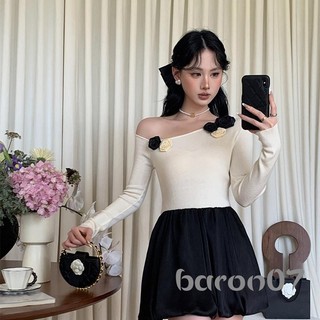 Áo thun dệt kim dài tay dành cho nữ Màu sắc tương phản 3D hoa Slim Fit Slant Cổ áo thường ngày