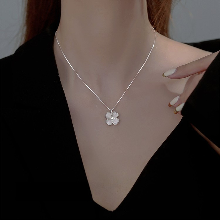 Vòng cổ cỏ ba lá opal cho nữ, mặt dây chuyền bền màu