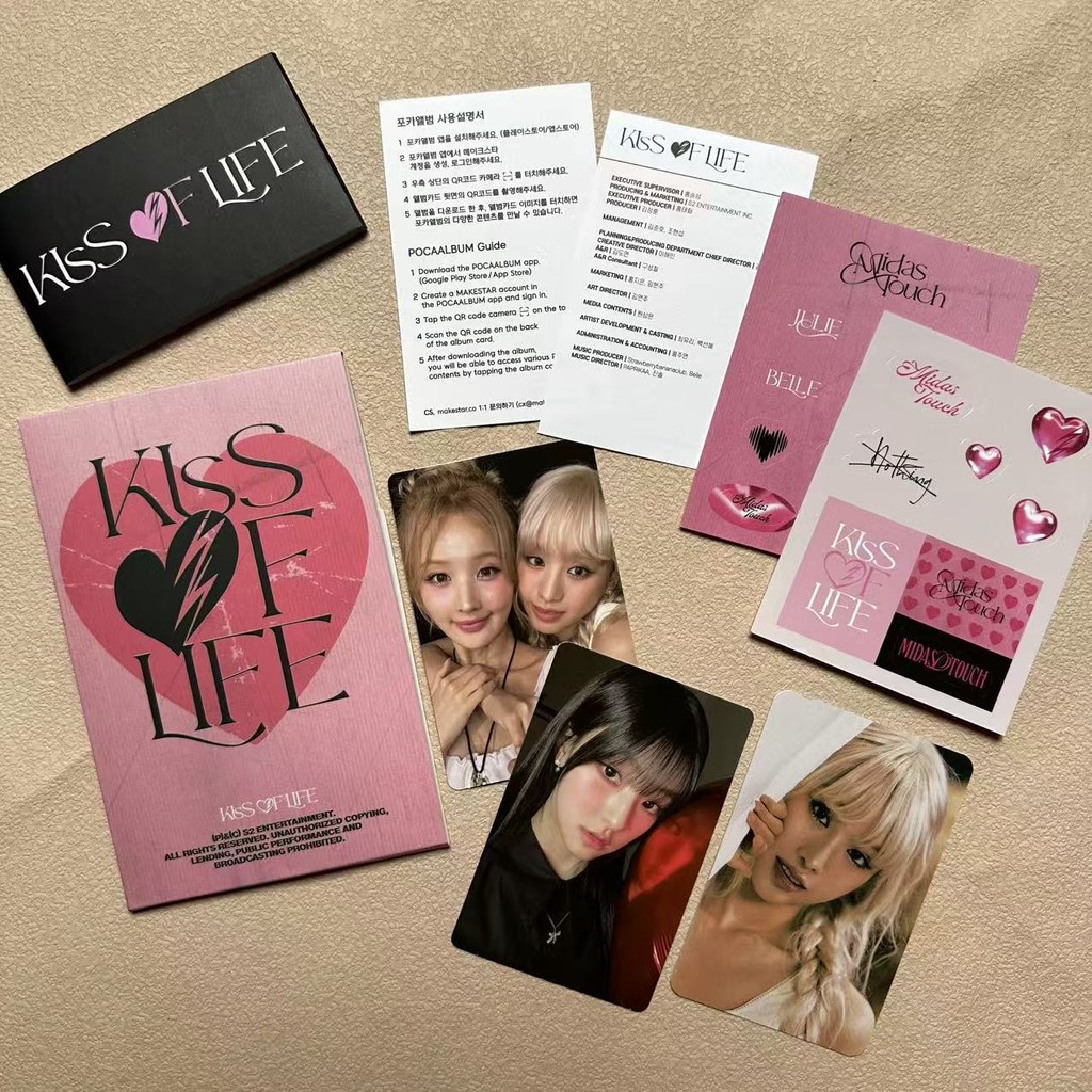 Album Mini thứ 2 Kiss of Life Born To Be XX Photo Card