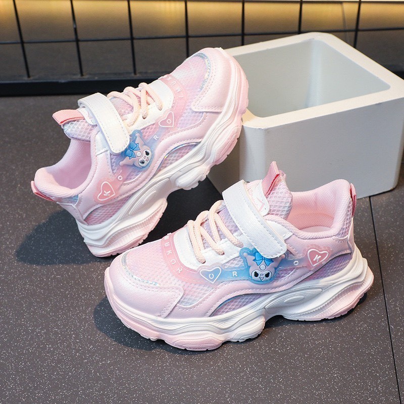 giày thể thao cho bé gái êm chân lưới thoáng khí chống trượt mẫu mới nhất nắm có size 38 kiểu dáng năng động F261