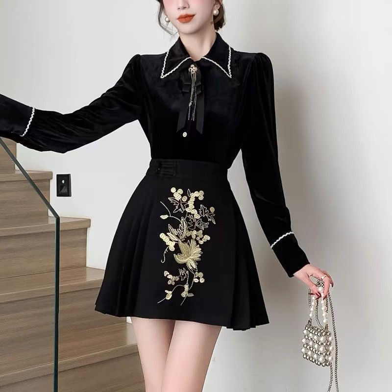 Váy Phong Cách Quốc Gia Nữ Phù Hợp Với Mùa Xuân Hè Ngắn Sửa Đổi Mặt Ngựa Váy Thêu Xếp Ly Đầm Đen