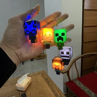 Đèn LED Sáng Tạo Vuông Móc Khóa May Mắn Creeper Hình Mẫu Túi Mặt Dây Chuyền Quà Tặng