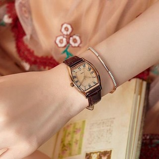 ✨Đồng hồ tính khí khắc La Mã loại thùng màu nâu đậm đơn giản 25,7.27