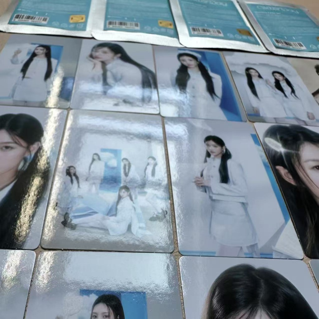 Illit 2025 ILLIT GLIT NGÀY TRONG SEOUL Photocard Thẻ giao dịch ngẫu nhiên