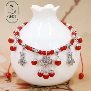 G GHGl Hàng có sẵn Quà tặng năm mới cho gia đình Dây đỏ Mã não đỏ tự nhiên Vòng chân Khóa an toàn cổ điển Chuông tua rua Phụ kiện vòng chân năm