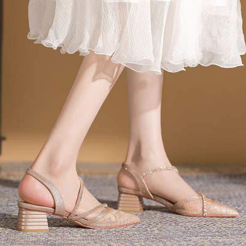 Giày Sandal Bằng Phong Cách Cổ Tích Dày Gót 2025 Mùa Hè Lưới Phong Cách Pháp Mũi Nhọn Rỗng Tất Cả Trận Đấu Giày Bé Gái