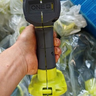 Vỏ máy khoan RYOBI . Dùng thay thế vỏ máy khoan cũ RYOBI. Hàng cty xả ra ngoài