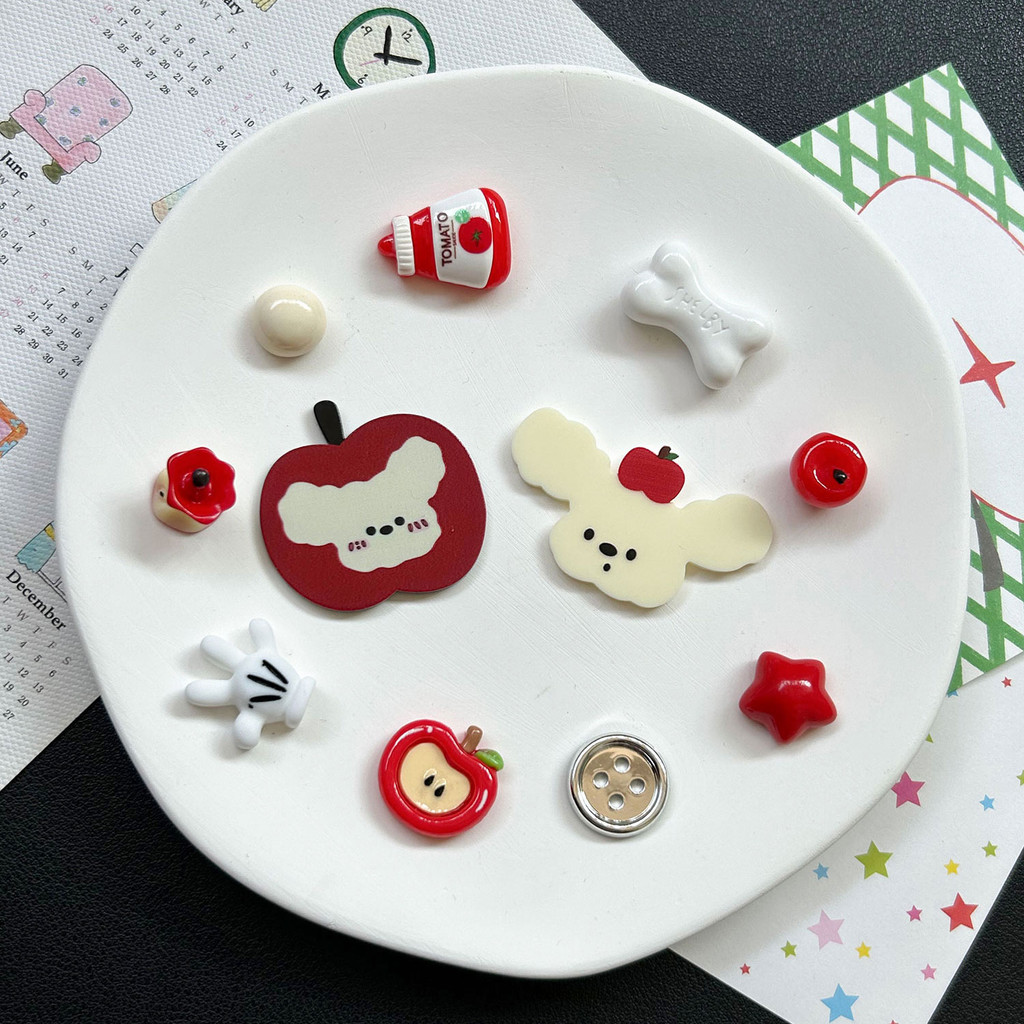 Phụ Kiện Giày Lỗ Hoạt Hình Dễ Thương Apple Puppy Giày Hoa Thích Hợp Cho Crocs Sáng Tạo Khóa Giày DIY Có Thể Tháo Rời Khóa Giày Lỗ Khóa Giày Busch Khóa Giày Zhibixing ins Giày Hoa