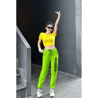 Bộ thể thao tập gym, yoga, aerobic, chạy bộ, đánh bóng, áo croptop - quần jonger cá tính