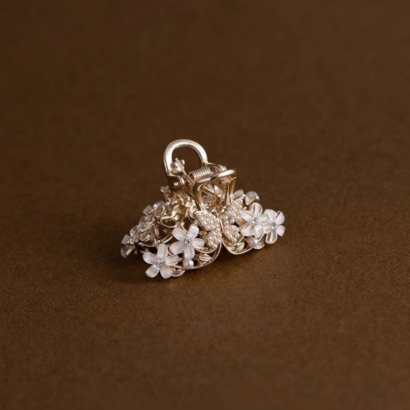 MAUROPOLI [Sẵn sàng] Kẹp tóc nửa đầu bướm cao cấp kiểu Pháp Kẹp tóc nữ phong cách mới Kẹp cá mập Phụ kiện tóc nhỏ Tấm đầu phía sau Kẹp nhỏ