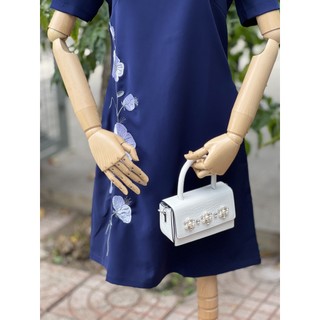 SALE Đầm trung niên cho mẹ cao cấp Bigsize thiết kế trẻ trung, sang trọng chất liêu dày dặn thoáng mát thêu hoa