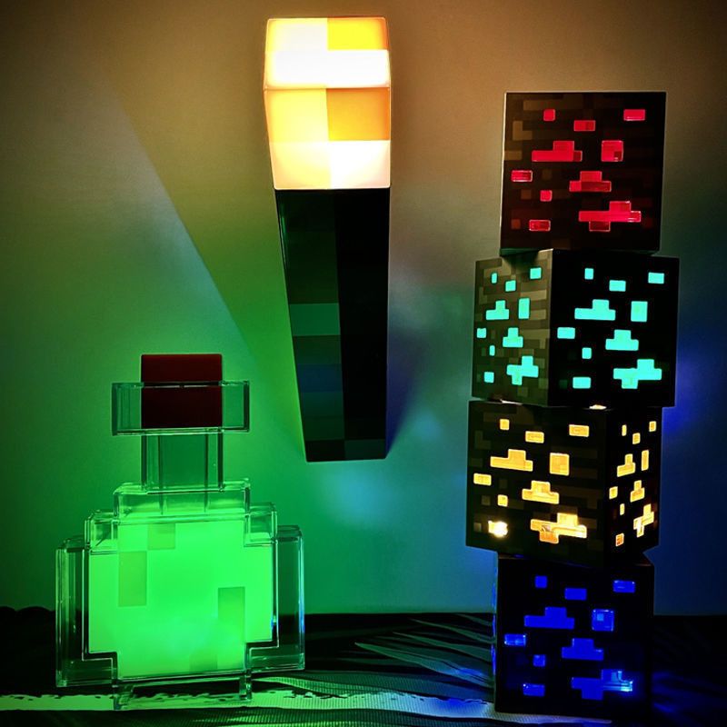 2 Chiếc Minecraft Đèn Pin 4 / 7 Màu Sắc Thế Giới Của Tôi Trò Chơi Sạc Đêm LED Đèn Pin USB Sạc Trang Trí Phòng Ngủ Quà Tặng Cho Trẻ Em
