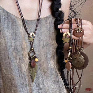 Vòng cổ lông vũ bằng đồng Zen Trung Quốc mới dành cho nữ phong cách dân tộc Bohemian hai lớp mặc áo len dài dây chuyền phụ kiện