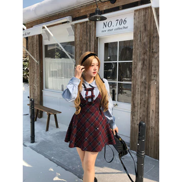 【Bess's house】váy đẹp cho nữ sang chảnh，bigsize thiết kế cao cấp，Mùa thu đông 2024 mới hơi thừa cân cỡ lớn váy hai mảnh kẻ sọc dài tay giả，váy ôm body，váy sang chảnh，váy babydoll dáng dài，Váy L