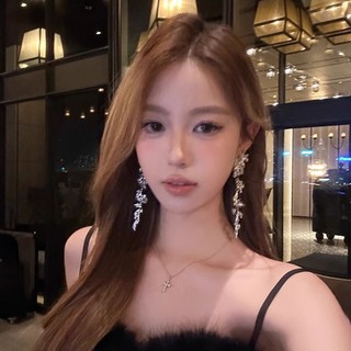 Hoa Tai Tua Rua Hoa vàng kiểu Pháp, hoa tai dự tiệc khuôn mặt vuông khí chất cao cấp cổ điển phóng đại