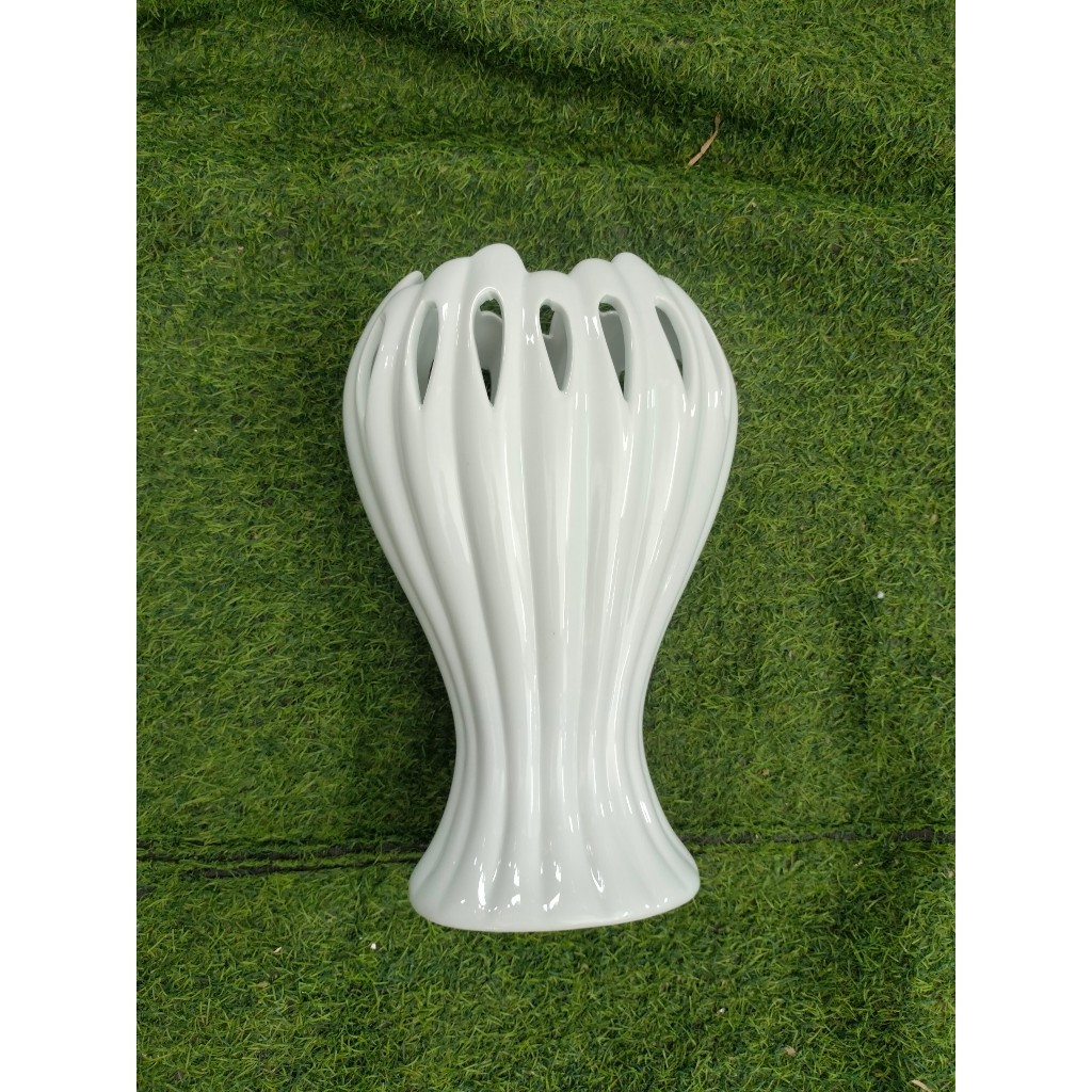 LỌ HOA BÀN TAY PHẬT MEN TRẮNG size 28cm - Lọ trổ thủng thủ công GỐM BÁT TRÀNG