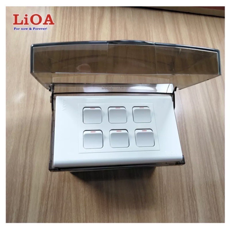 Mặt chống nước che mưa LIOA,mặt che mưa ổ điện LiOA,hộp chụp ổ điện,mặt che ổ cắm,ổ điện ngoài trời,hộp che ổ điện,nắp