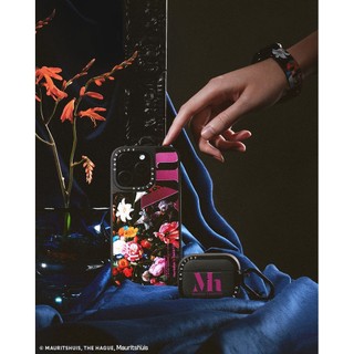 CASETiFY X The Mauritshuis Bình Hoa Ốp Lưng Hút Từ Tính Đen & Bạc Gương IPhone IPhone 16 15 14 13 12 Pro Max Plus Ốp Lưng Cứng Có Hộp Khắc logo