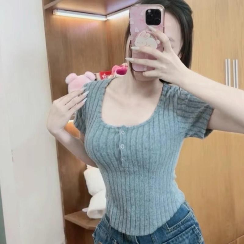 Áo thun ( GÂN ĐŨA A8 ) chất co dãn _A 861_chân ngắn BTQ2 Nữ Top