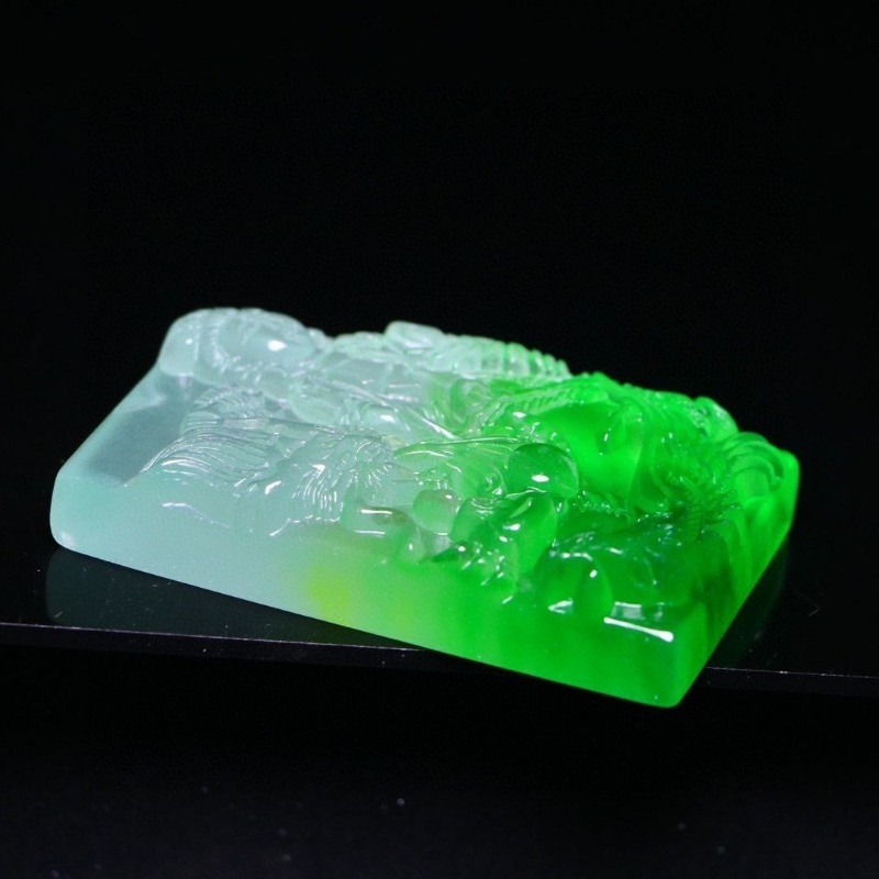Perfect High Ice Seiko Khắc [Guanyin] Mặt dây chuyền Mặt dây chuyền Thương hiệu Trang sức Chuỗi miễn phí