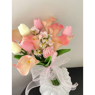 Bó hoa cầm tay cô dâu hoa loa kèn calla cao cấp bó hoa mô phỏng hoa tulip hồng ngọt ngào CEVERIA C0244