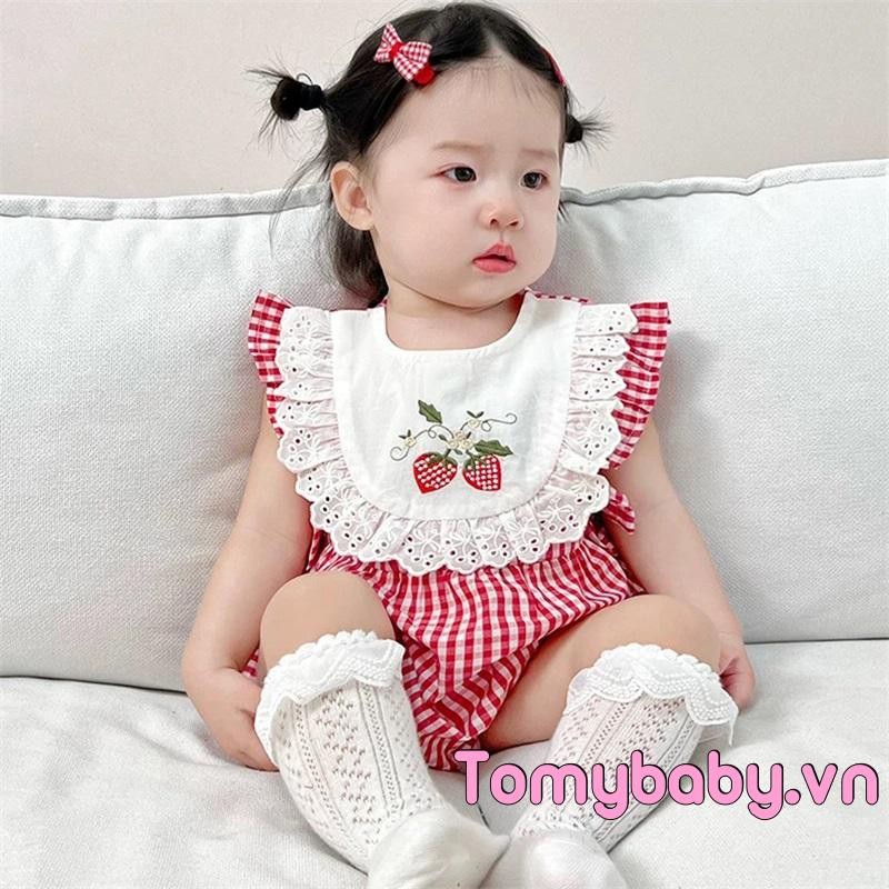Bộ áo liền quần cổ tròn không tay thêu dâu tây cho bé gái