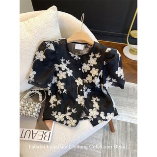 Hàng sẵn, áo blouse Barong hiện đại của Filipiniana, tay phồng, thêu, trang phục lấy cảm hứng từ châu Á cho phụ nữ