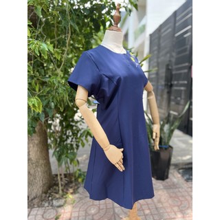 (SALE NGHĨ BÁN)  Đầm Thiết Kế Trung Niên  Đầm Thêu Hoa Vàng  Kiểu dáng đơn giản, thêu hoa tinh tế - Đầm tặng mẹ BigSize