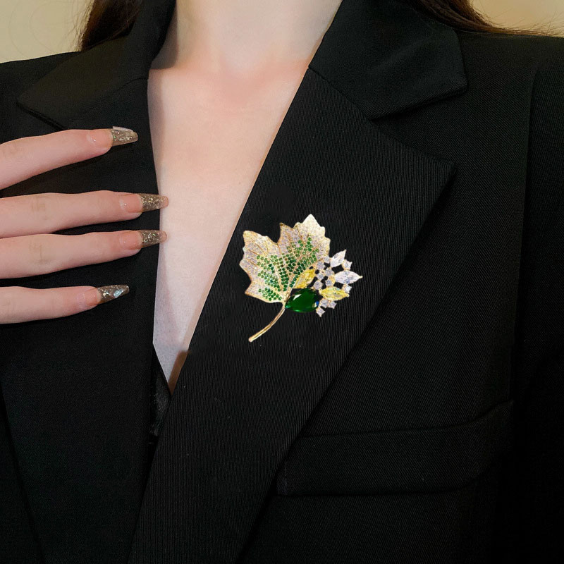 Mới Corsage lá phong thời trang, tinh tế, sang trọng