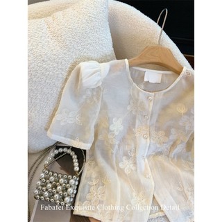Hàng sẵn, áo blouse Barong hiện đại của Filipiniana, tay phồng, thêu, trang phục lấy cảm hứng từ châu Á cho phụ nữ