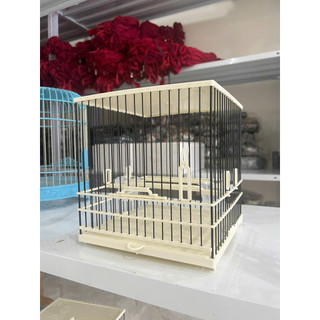 Khung tự ráp lồng nhựa tàu đẹp
