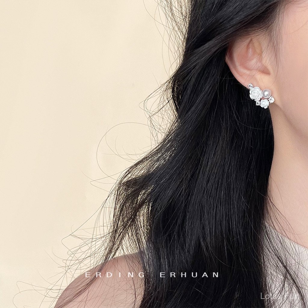 Thiết kế ban đầu ~ Bông tai kim bạc bông hoa tươi mát ngọt ngào khảm Micro zircon Hoa tai thiết kế thích hợp thanh lịch cho nữ