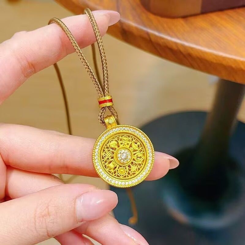 ✨Kết Cấu Nổi Bật Weixue Phương Pháp Cổ Đại Kim Cương Xoay Tám Kho Báu La Bàn Mặt Dây Chuyền Vòng Cổ Nữ Xoay La Bàn Tốt Lành Áo Len Dây Xích 25.4.25