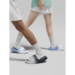 Bước lên Shit Gradient Dép Nữ Mùa Hè Ngoài Trời Mặc Cô Gái Dễ Thương Trái Tim Trong Nhà Sử Dụng Giày Sandal Cặp Đôi Đế Dày Chống Trơn Trượt