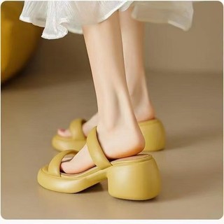 Giày cao gót mũi tròn chunky cho nữ, kiểu dáng slip-on, có quai