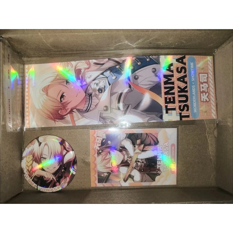 3 chiếc Project Sekai Hatsune Miku Merch Thẻ vé ba chiều hai mặt & Huy hiệu kim loại