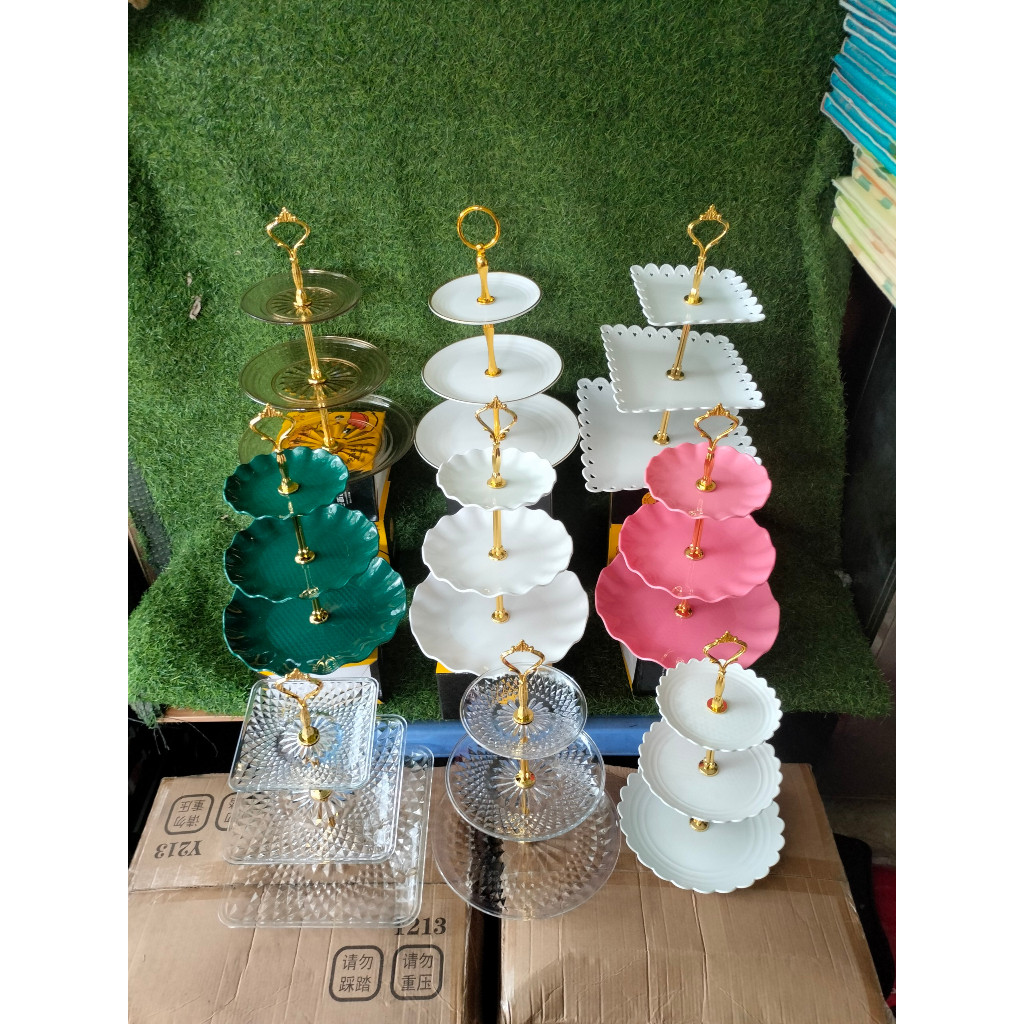 Khay Mứt 3 Tầng vuông trắng kim cương, Khay Đựng Bánh Kẹo Hoa Quả tròn xanh 3 Tầng Bằng Nhựa  Cao Cấp Dài 38cm0